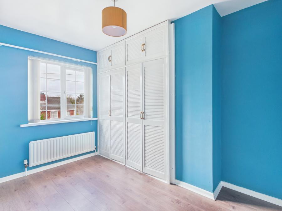 42 Beaufort Crescent