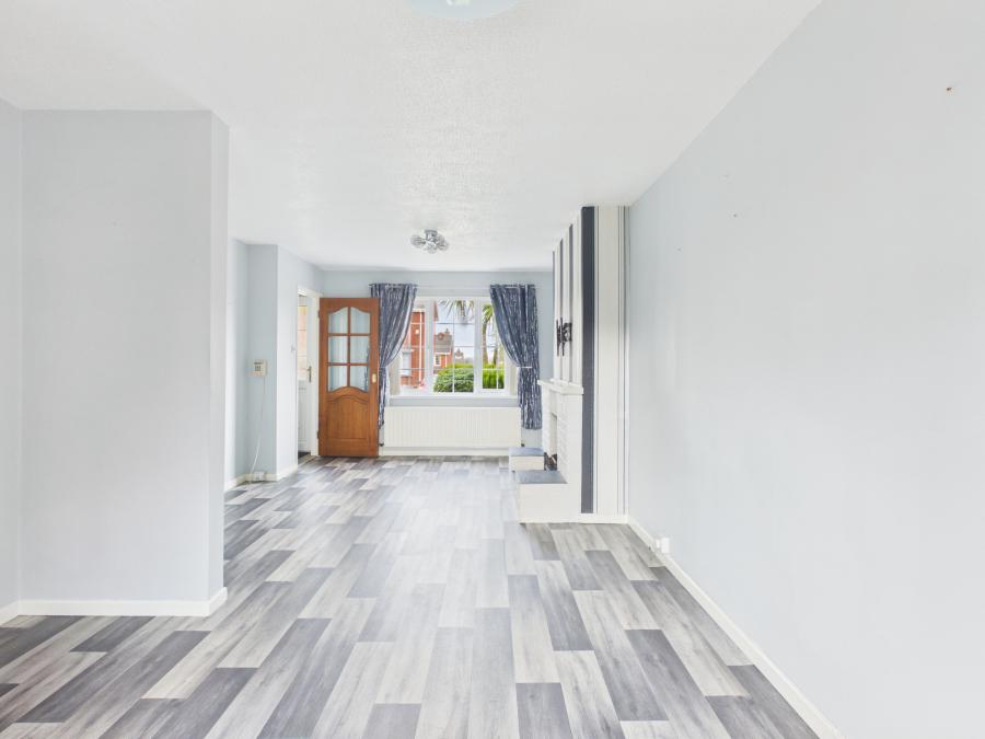 42 Beaufort Crescent