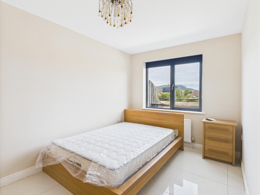 Apt 47 Gardiners Square Apts, Brown Square, Peters Hill