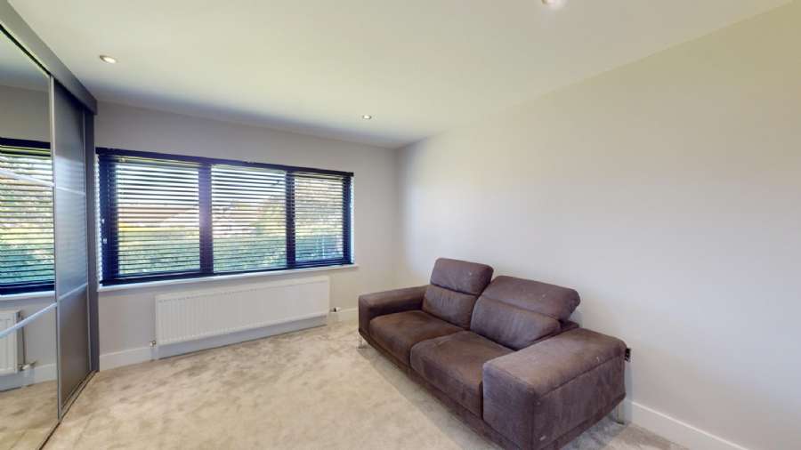 64 Scroggy Road