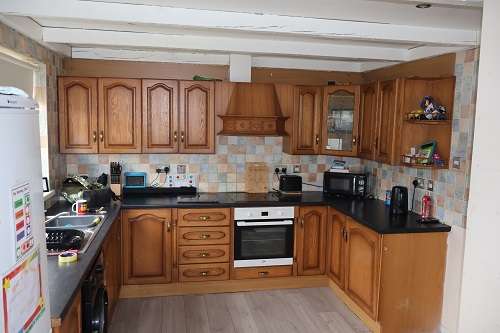 53 Woodland Walk