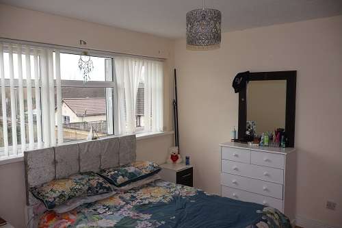 53 Woodland Walk