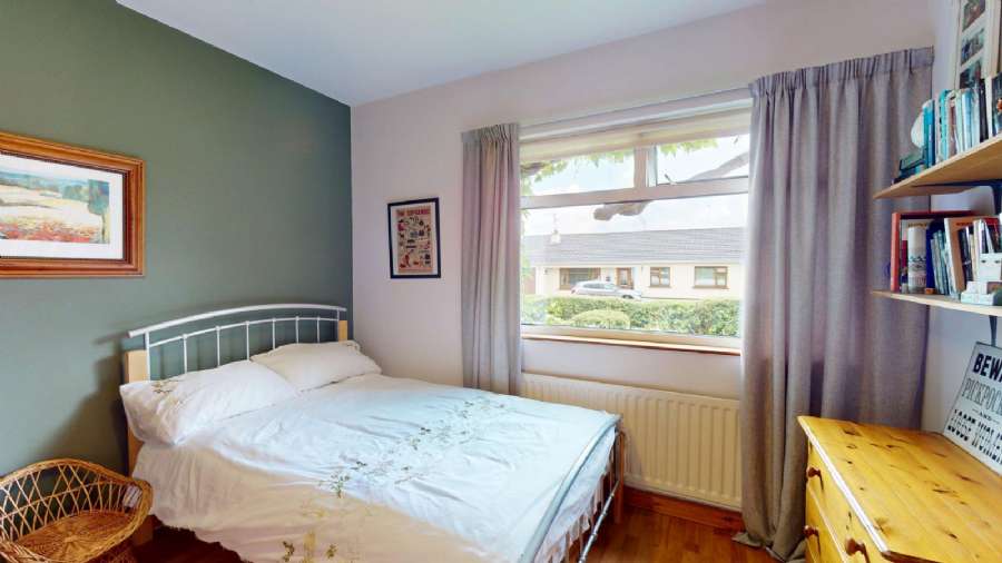 64 Shanreagh Park