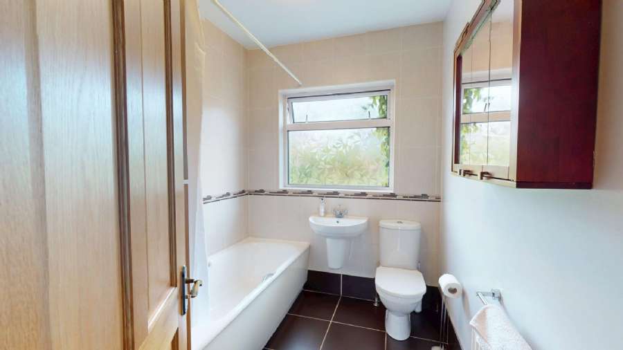 64 Shanreagh Park