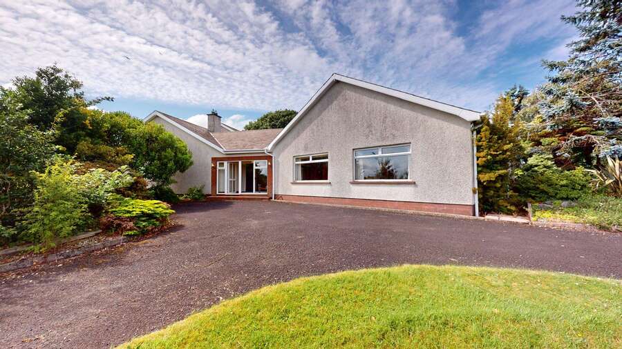 Ard Dorragh, 105 Ballyquin Road