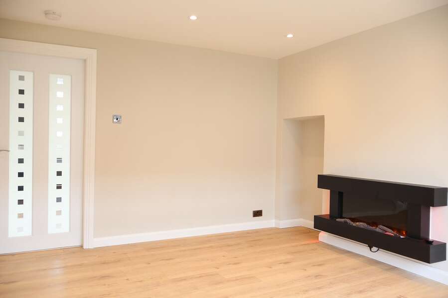 11 Glenmill Park