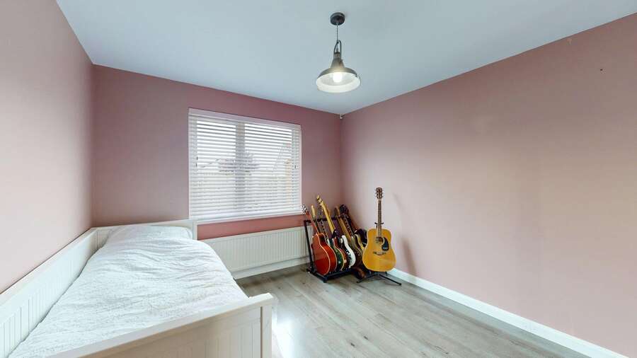 2 Bovally Road