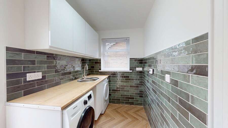 2 Bovally Road