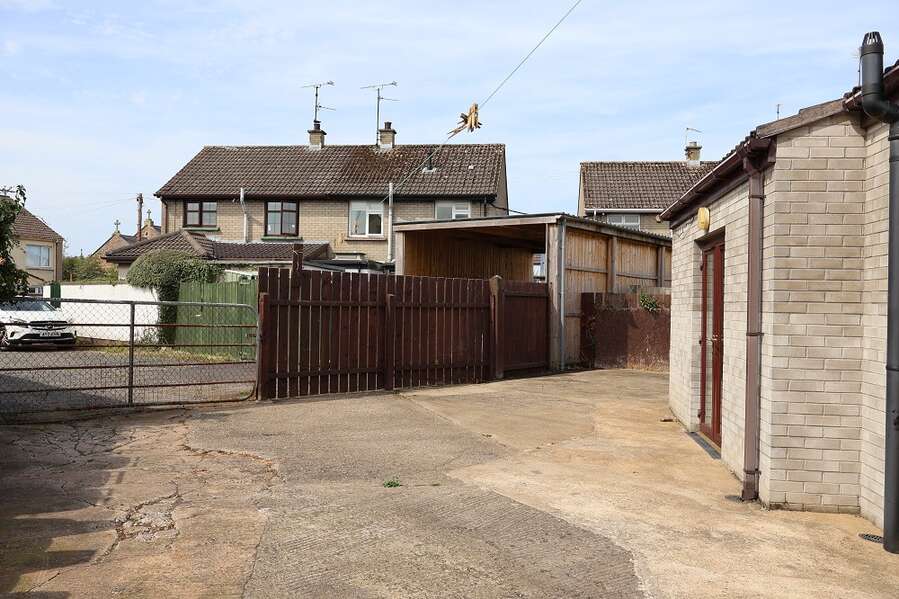 11 Benbradagh Avenue