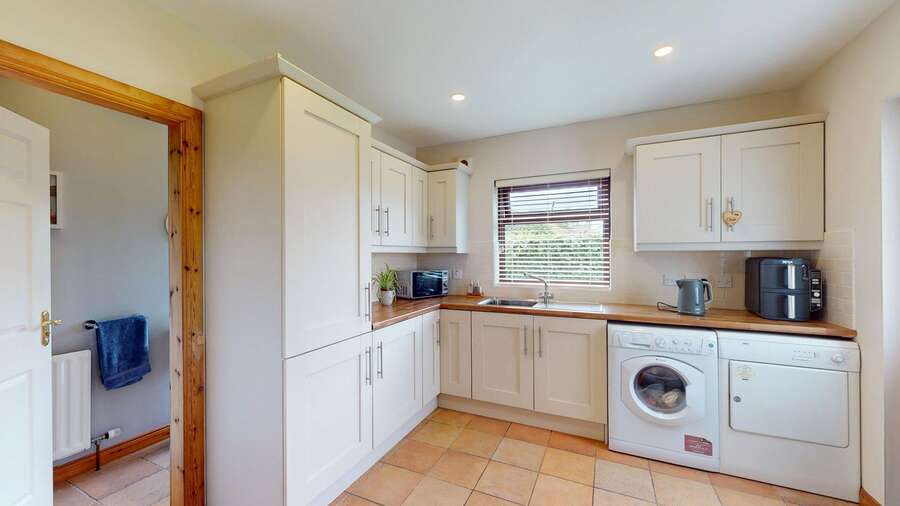 24 Bells Hill