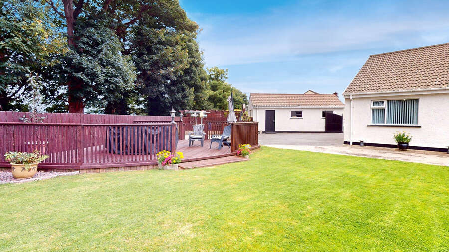31 Walworth Park