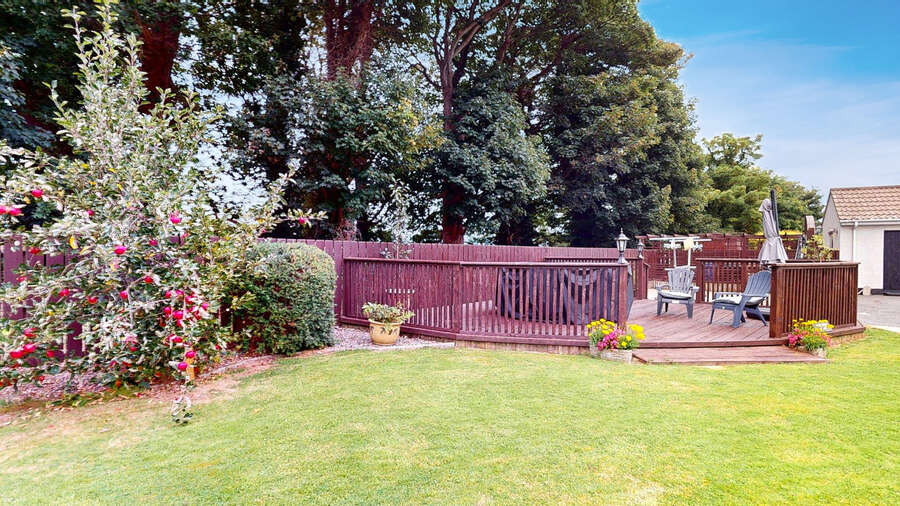 31 Walworth Park