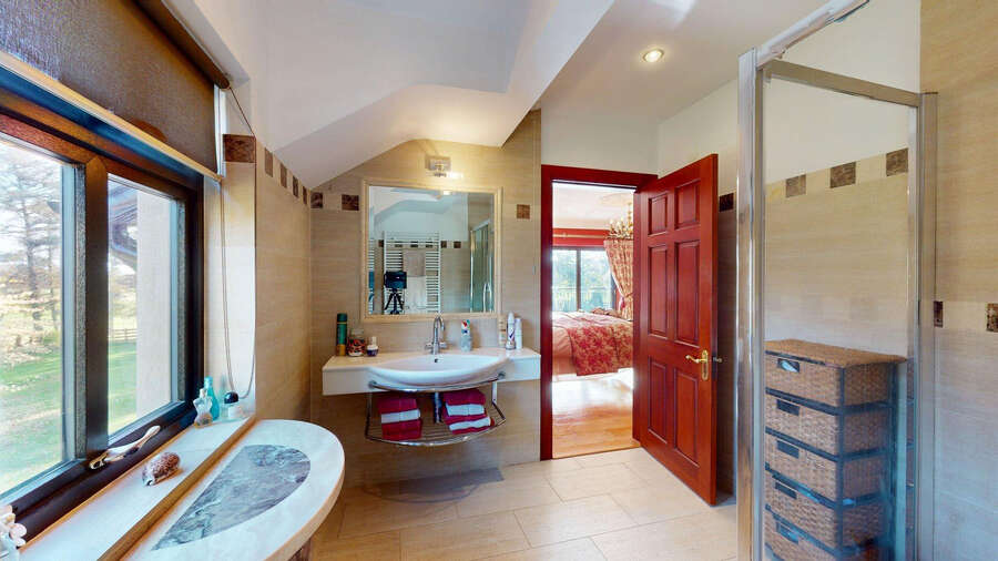 Ardnacranagh, 128 Highlands Road