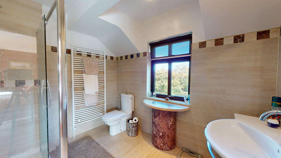 Ardnacranagh, 128 Highlands Road