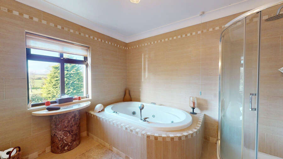 Ardnacranagh, 128 Highlands Road