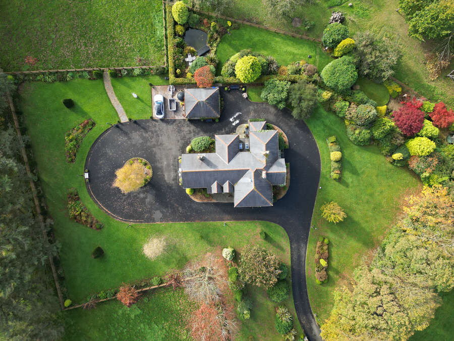 Ardnacranagh, 128 Highlands Road
