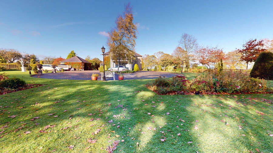 Ardnacranagh, 128 Highlands Road