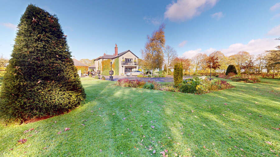 Ardnacranagh, 128 Highlands Road