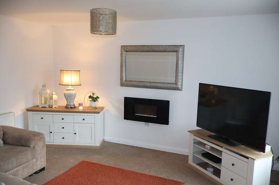 86 Broighter Gardens