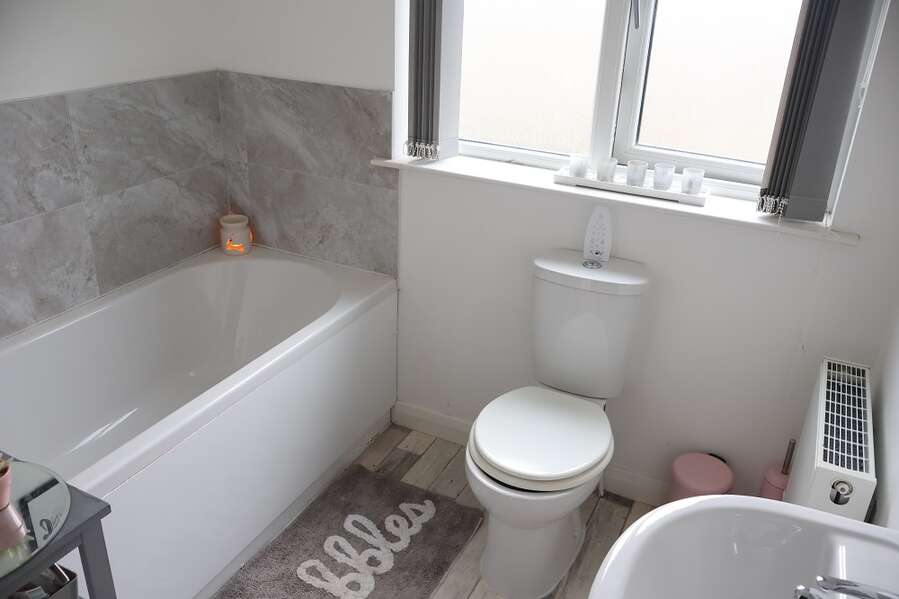 86 Broighter Gardens