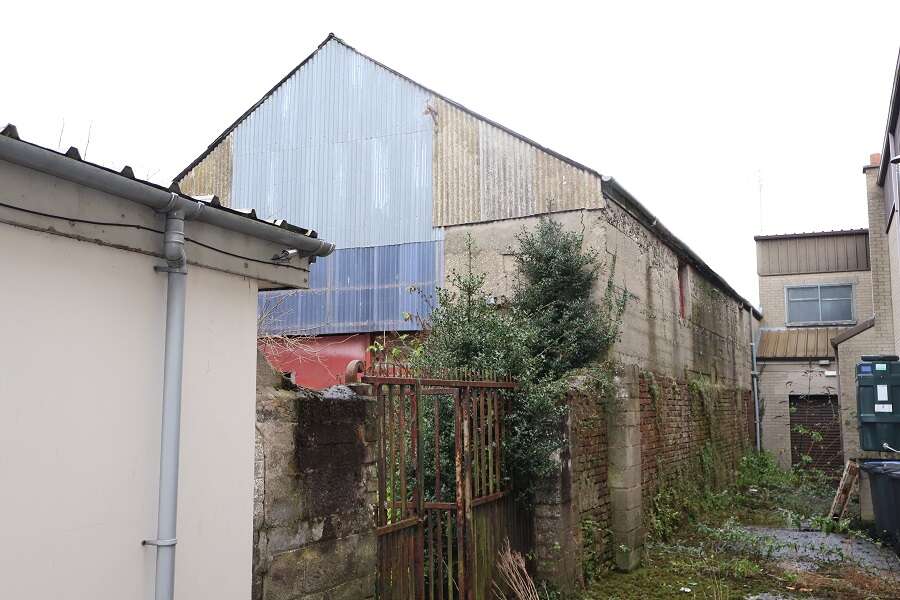 12 Irish Green Street