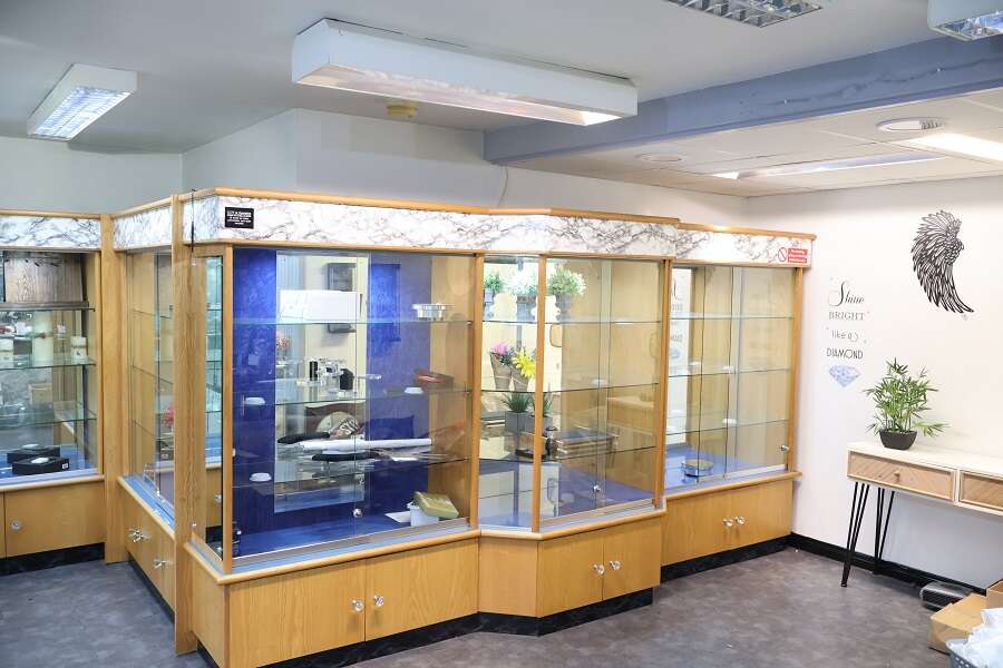 12 Irish Green Street