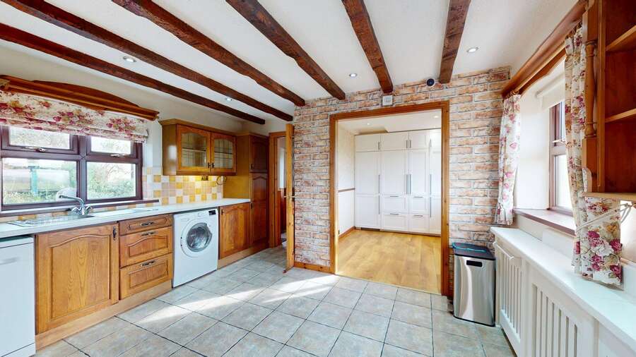 Rose Cottage, 17 Lomond Road