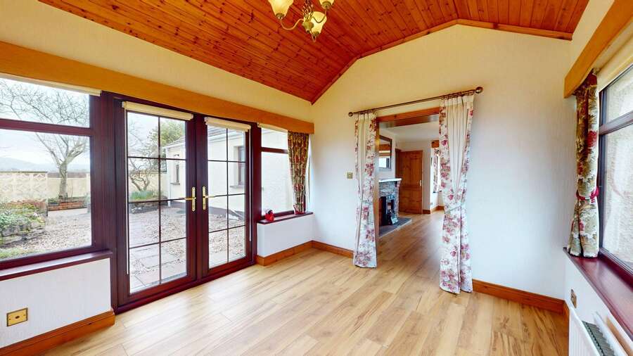 Rose Cottage, 17 Lomond Road