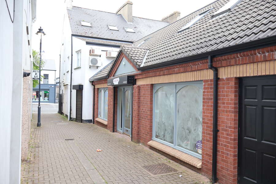 1 Fleming Way, Main Street