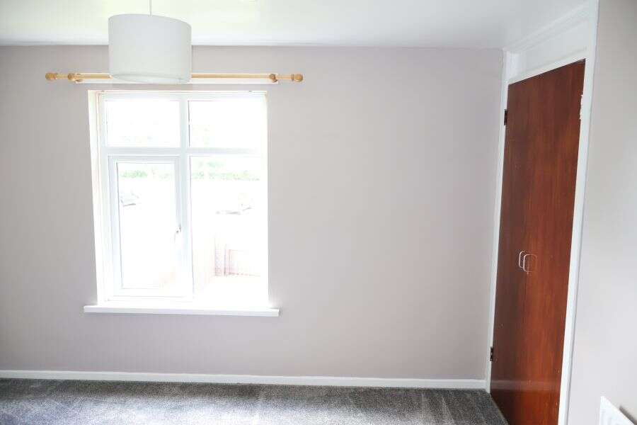 36 Drumachose Park