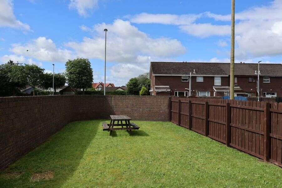 36 Drumachose Park