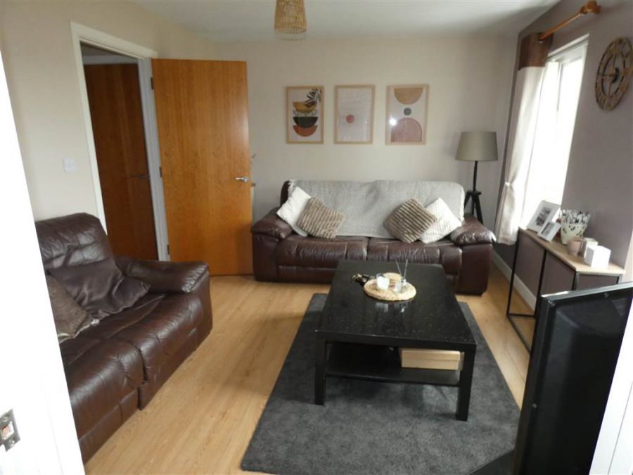 89E Leathem Square 89E Leathem Square
