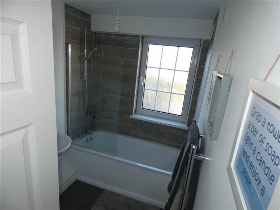 37 Fortwilliam Grange