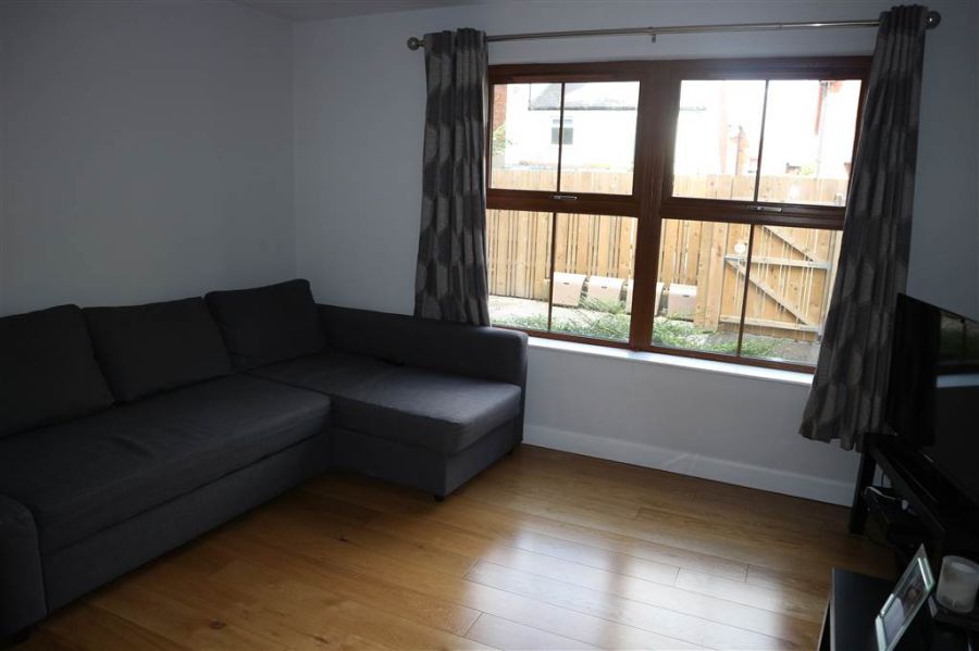 Apartment 3 One20