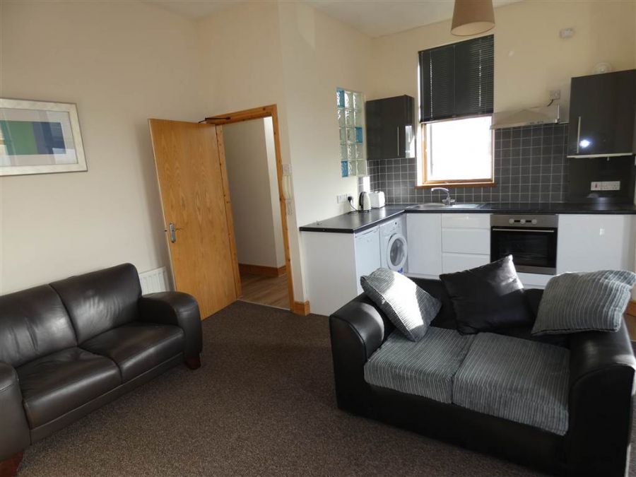 Flat 3 152 Upper Newtownards Road