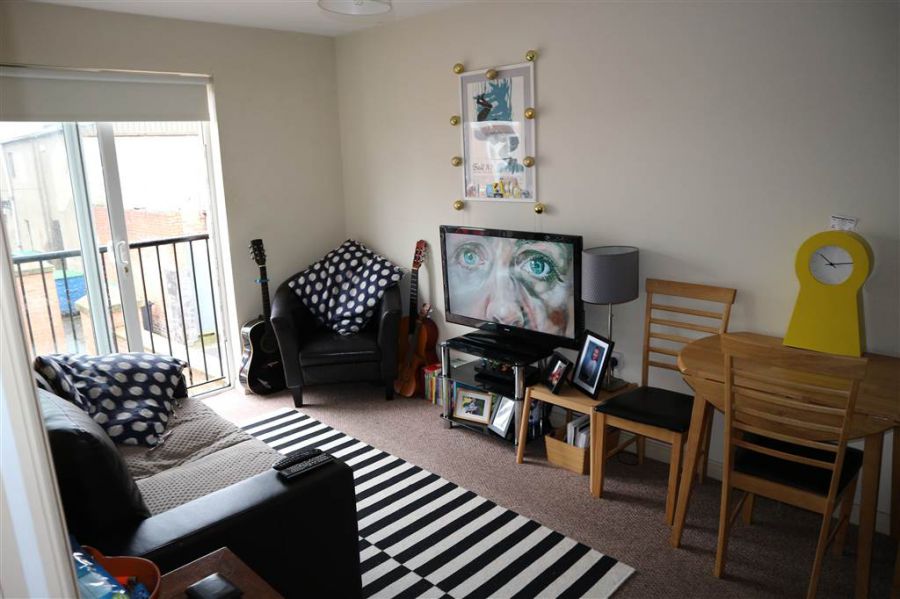 Apartment 1 456 Woodstock Road