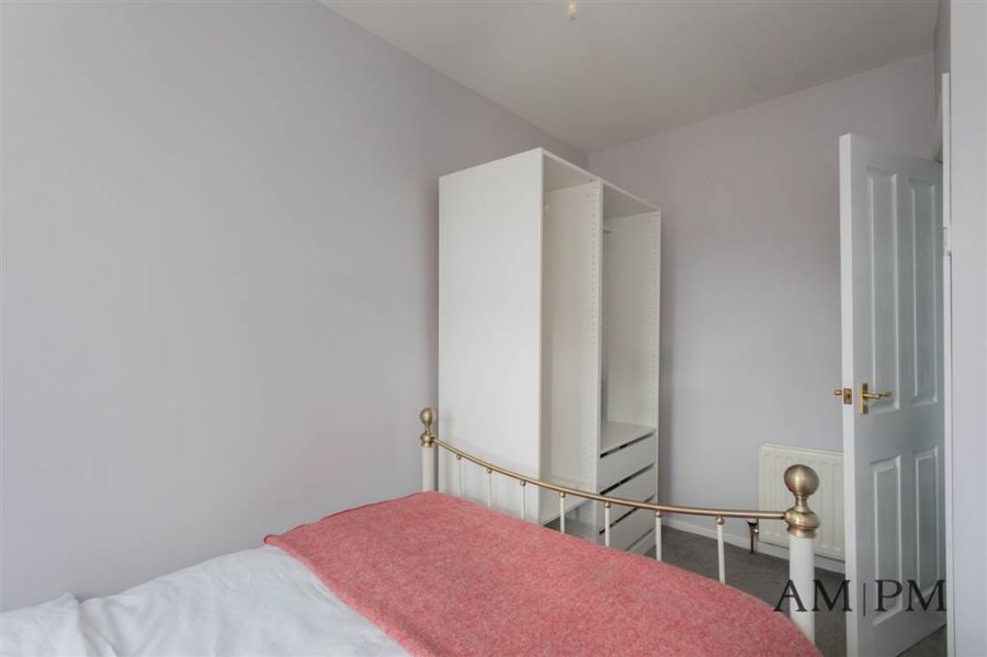 31b Wandsworth Road