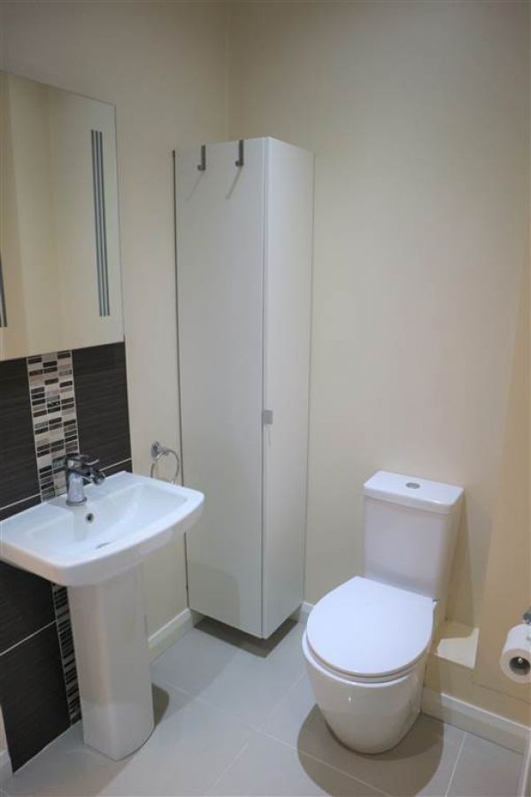 Apt 1 223A Belmont Road