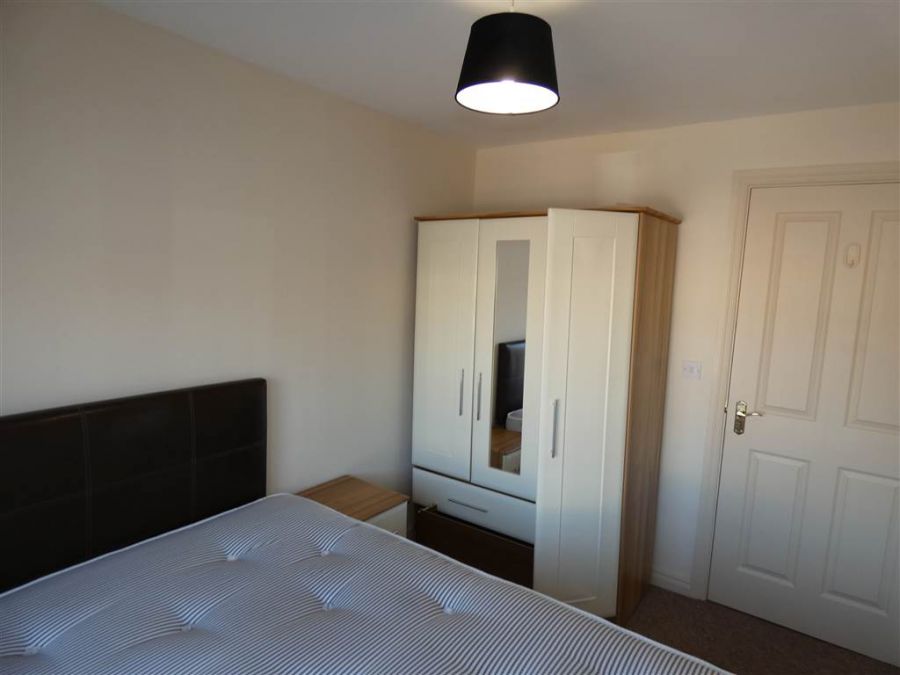 Apt 2 492 Woodstock Road