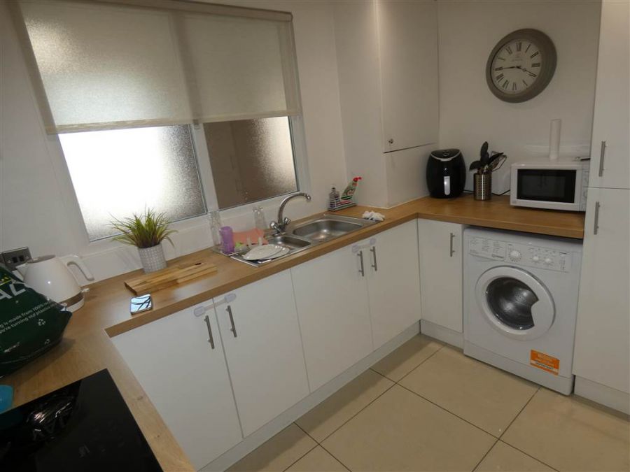 64 Fortwilliam Grange