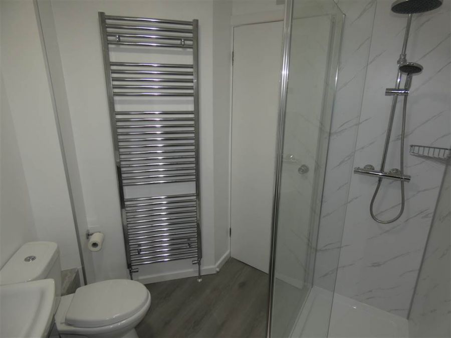 6 Strathearn Mews