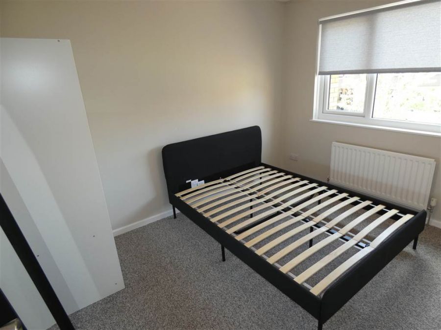 6 Strathearn Mews