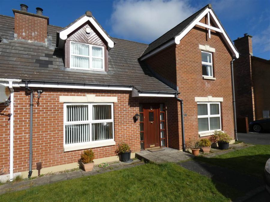 5 Aylesbury Mews
