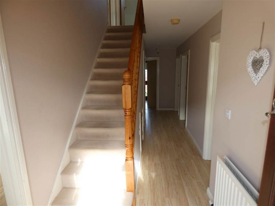 5 Aylesbury Mews