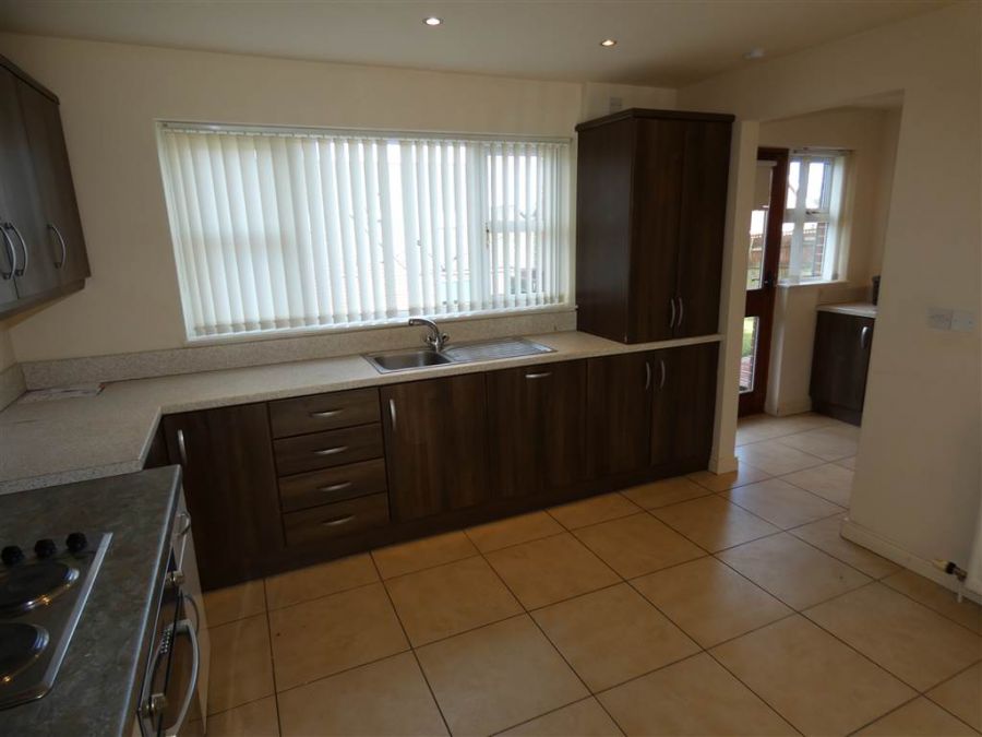 5 Aylesbury Mews