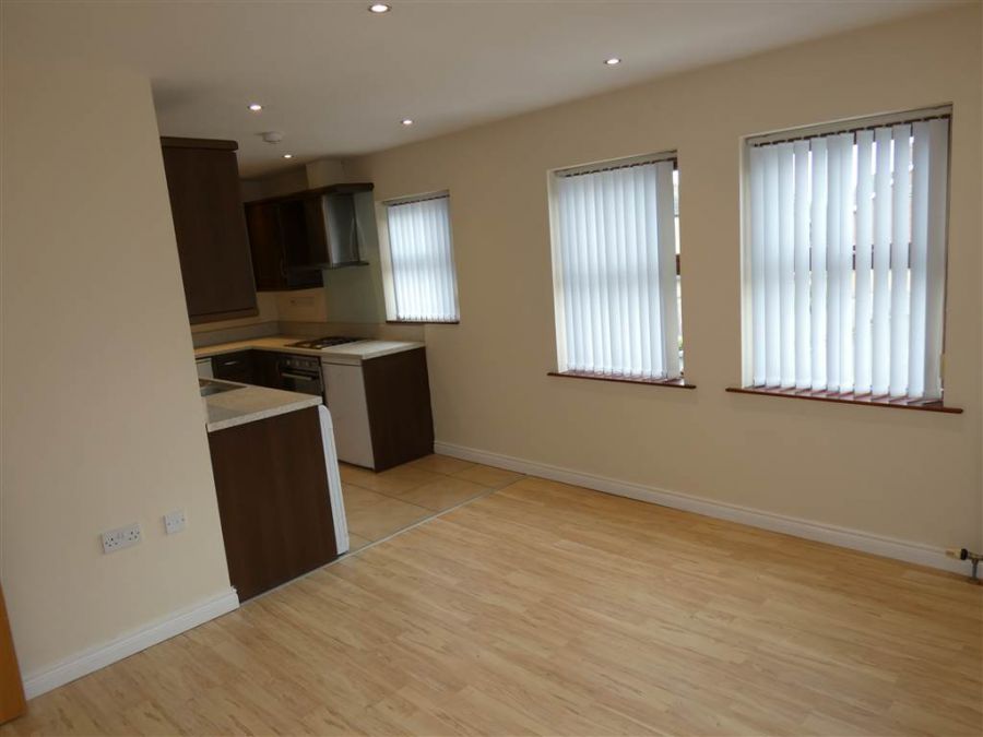 10 Aylesbury Court