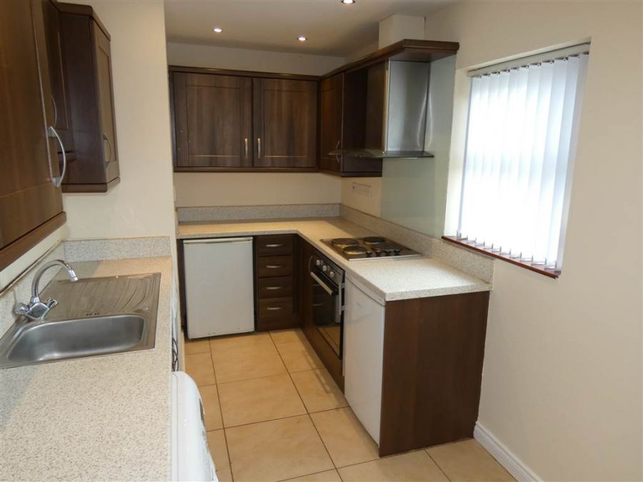 10 Aylesbury Court