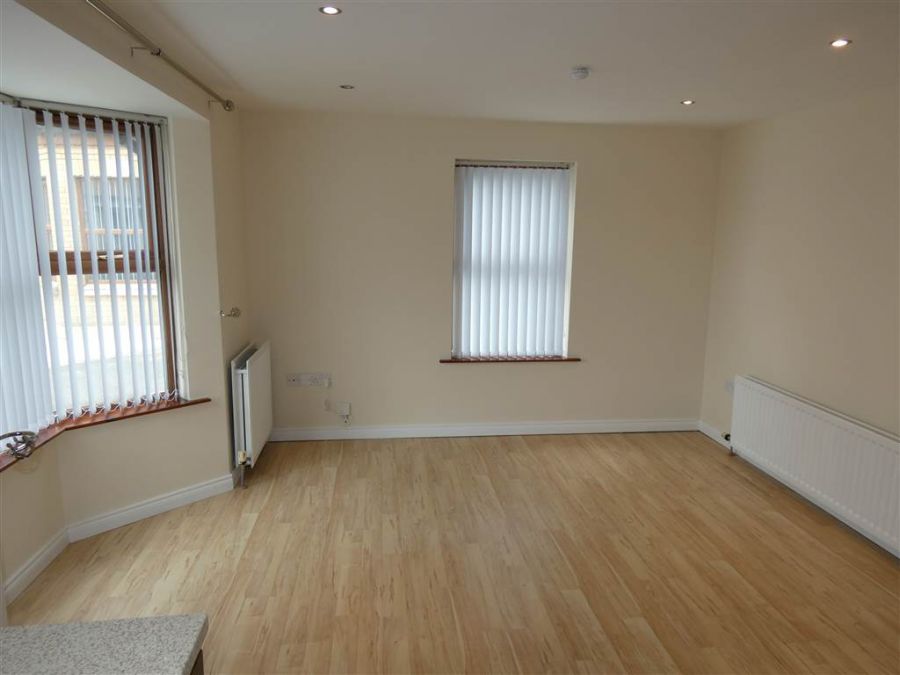 12 Aylesbury Court