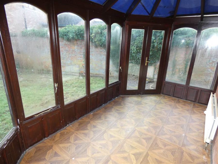11 Tweskard Lodge