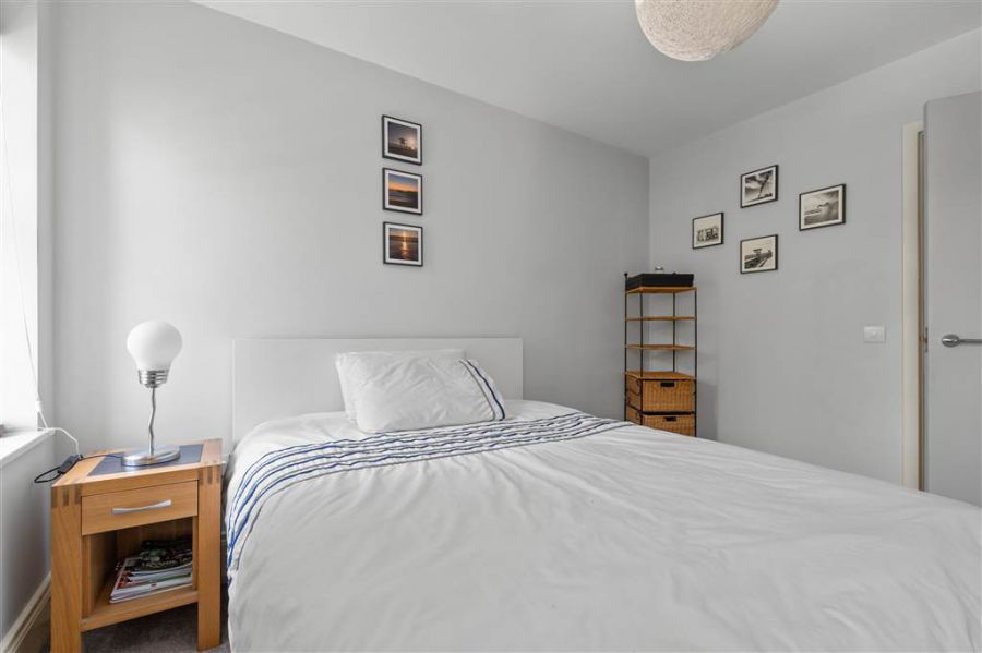 Apt 6  35-37 Sans Souci Park